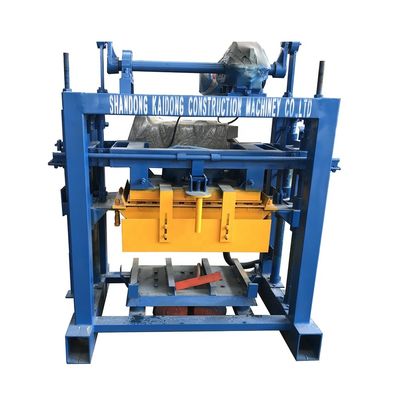 qualidade  QT4-40 manual hollow block maker mini concrete brick machine fábrica
